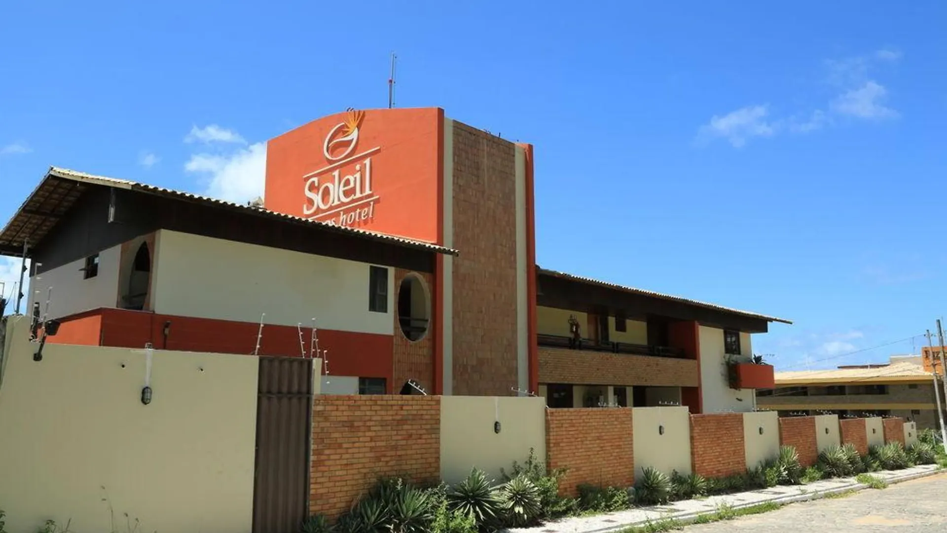 Garbos Soleil Hotel Natal