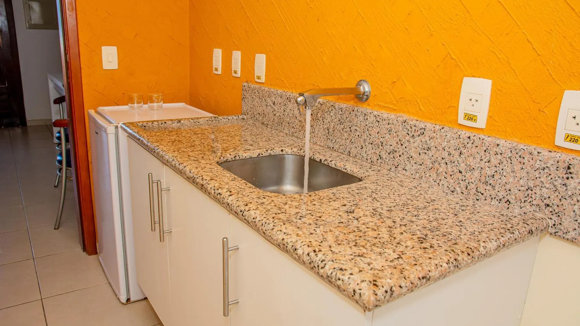 ****  Garbos Soleil Hotel Natal Brazil
