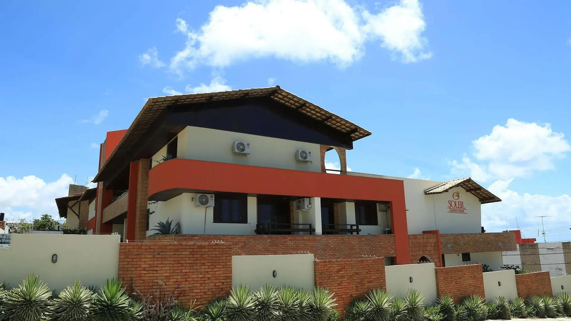 Garbos Soleil Hotel Natal